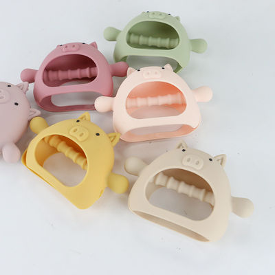 Kundenspezifisches verschiedenes Formschweinform-Lenkergriff Silikon Teether für Baby mit verschiedenen Entwürfen