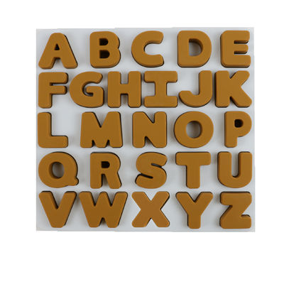 Nahrungsmittelgrad-Kindersilikon-Puzzlespiel mit Buchstabe-Alphabet-Form
