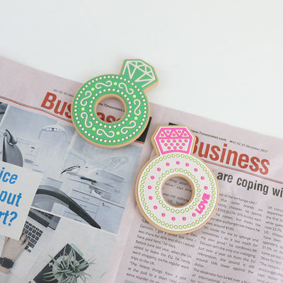 Karikatur Diamond Silicone Baby Beißring, nicht giftige Silikon-Beißringe