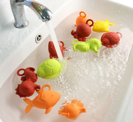 Glänzende Farbspielt gummibaby-Silikon BPA, das für das Baby-Wasser-Schwimmen frei ist
