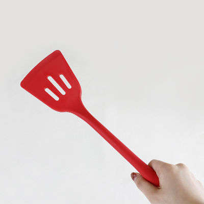 Roter Gray White Colors Silicone Kitchenware stellte Spachtel-heißen Beweis mit Panton-Farbe ein