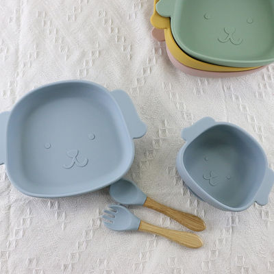 4-teilige Silikon-Hundeform-Schüssel stellte dauerhaftes flexibles wiederverwendbares ein