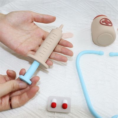Zusammengestellte Babyspielzeuge aus Silikon Funktion Arzt Rollenspielzeug Kinder Krankenschwester Rollenspielzeug Sets