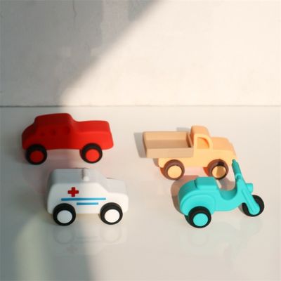 Zusammensetzung für Babys, Krankenwagen, LKW, Motorräder, Auto-Spielzeug