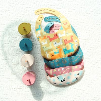 OEM leicht zu reinigen Silikon Baby Bib Für 0-4 Jahre alt Baby Fütterung Druck Silikon Bib Cup