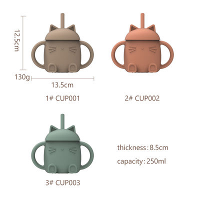 Druckgeschneiderte Silikon-Sippy-Tasse mit Stroh