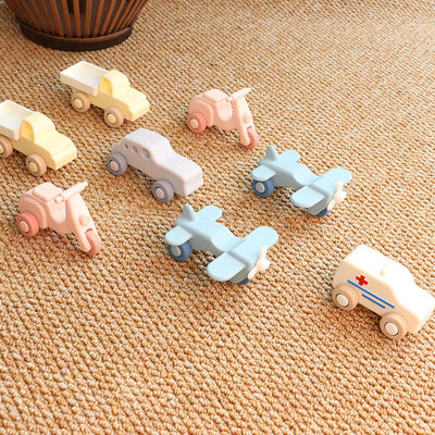 Weiche Silikon Montessori Auto & Flugzeug Spielzeug – Ungiftiges Entwicklungsspielzeug für Babys