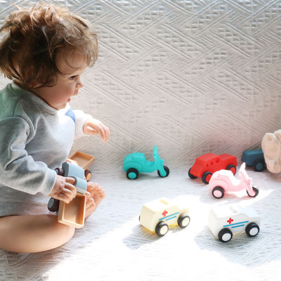 Fabrik Großhandel Silikon Baby Kind Auto Spielzeug Baby Montessori Spielzeug Auto Für Kleinkinder Bio-Zähnen